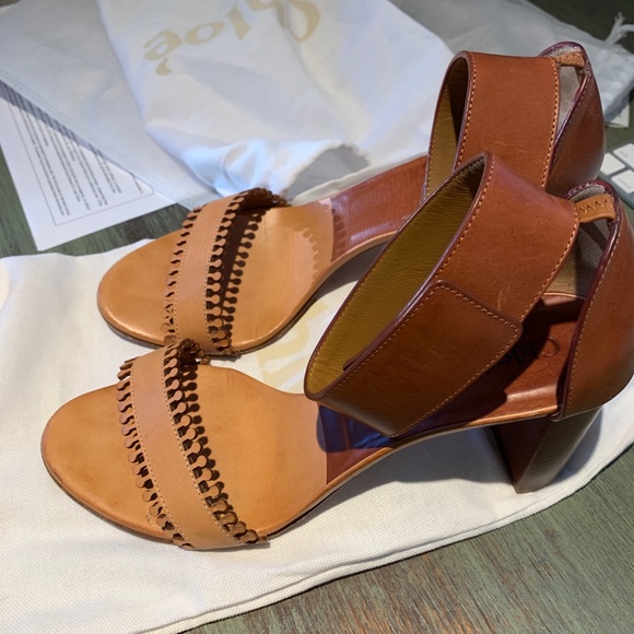 Chloe Sandals - Picture 3 of 8